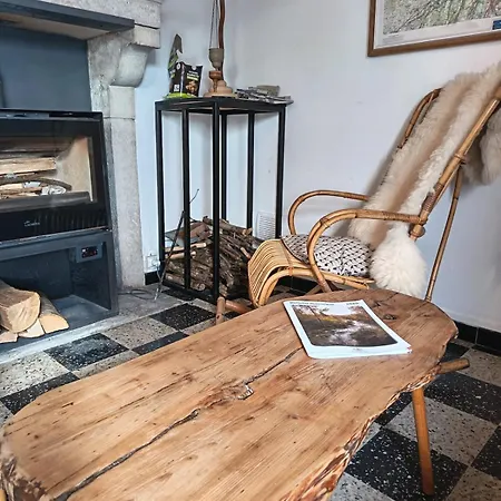La Petite Maison Semesterbostad Saint-Christophe (Savoie)