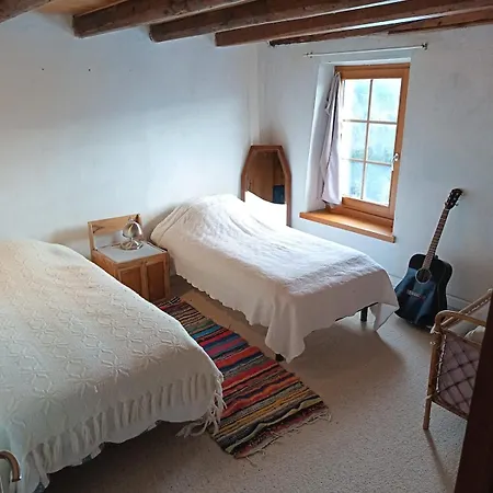 Semesterbostad La Petite Maison