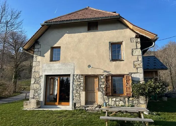 Semesterbostad La Petite Maison *