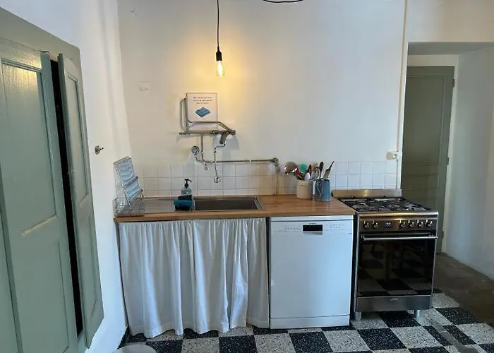 La Petite Maison *
