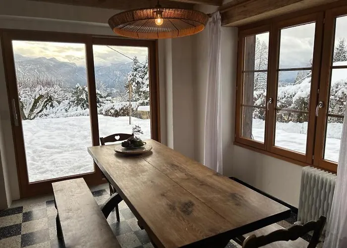 La Petite Maison Semesterbostad Saint-Christophe (Savoie)