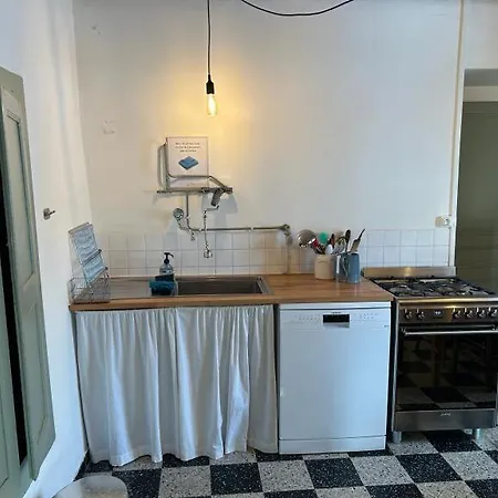 La Petite Maison *